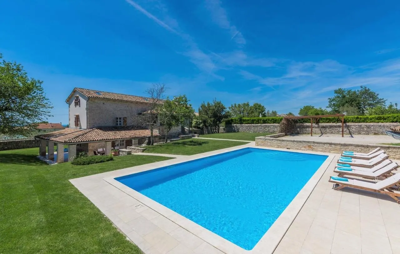 Family Villa Kata San Lorenzo Vošteni
