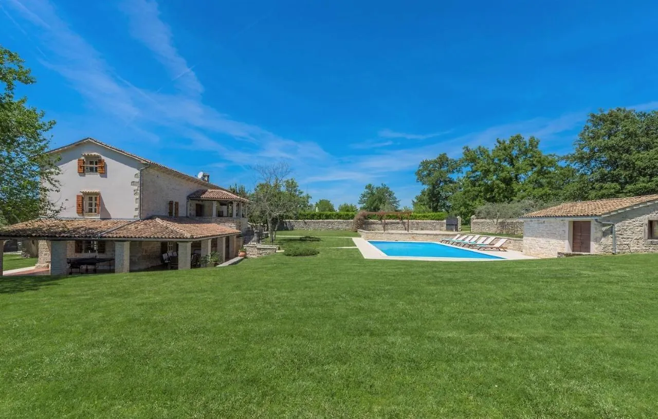 Family Villa Kata San Lorenzo Vošteni